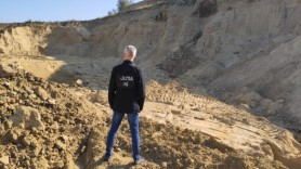 Nisip de peste 2 milioane de lei, extras ilegal